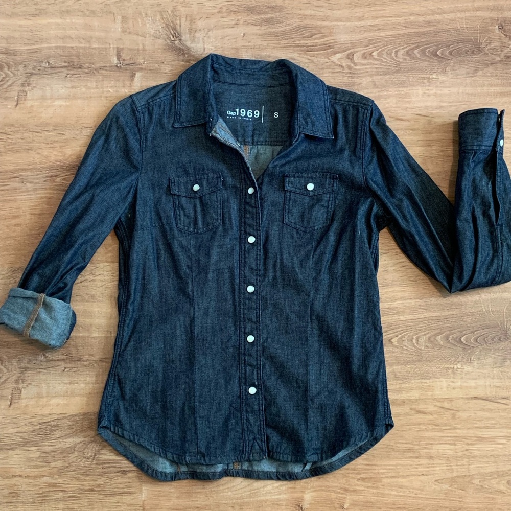 Gap denim shirt